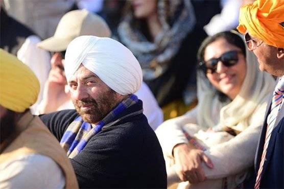 What Indian MP and Actor Sunny Deol say about Pakistan and Pakistanis in his recent statement?