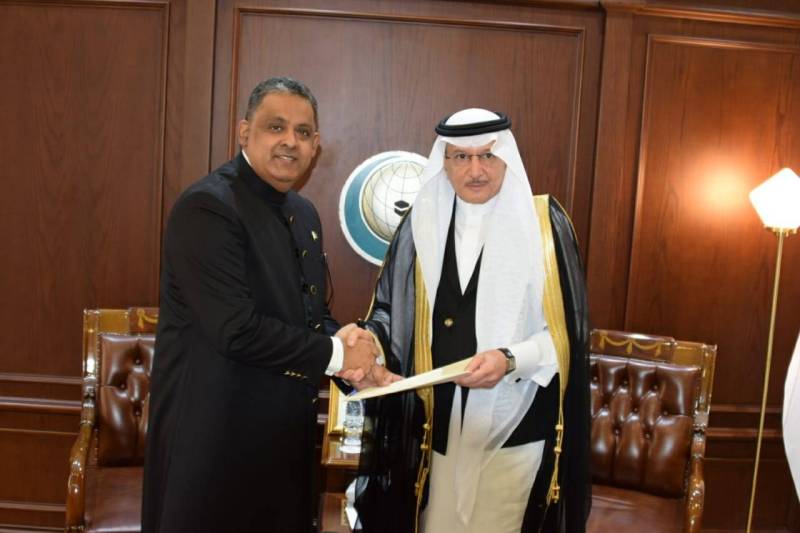Pakistan launches another positive diplomatic initiative at OIC