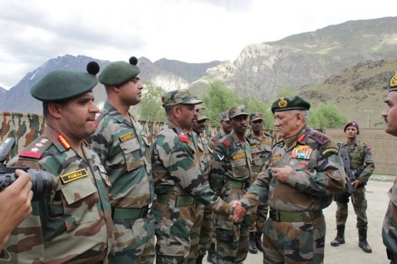 Indian Military makes new heavy deployments along international borders with Pakistan