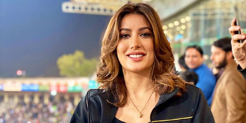 Pakistani Actress Mehwish Hayat announced to enter politics?