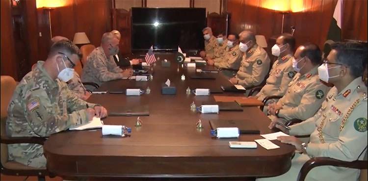 COAS General Qamar Bajwa held important meeting with the US CENTCOM General McKenzie