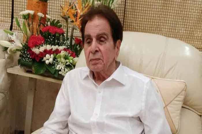 Legendry Actor Dilip Kumar makes special request to people of Peshawar