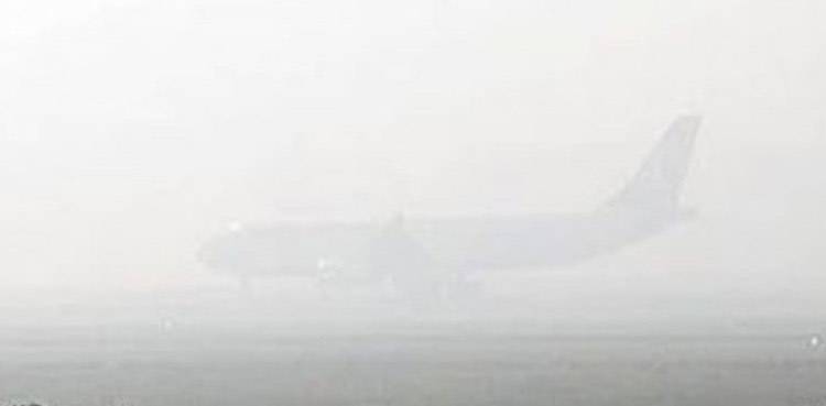 Flight operations disrupted at Lahore and Karachi Airports due dense fog