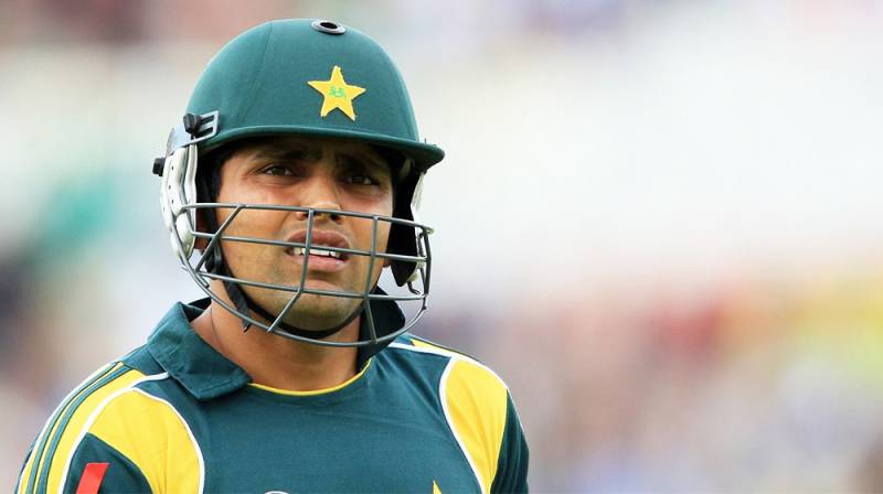 Wicket Keeper Batsman Kamran Akmal opens new pendora box against team management of Central Punjab