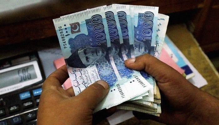 Pakistani Rupee further losses value against the US dollar