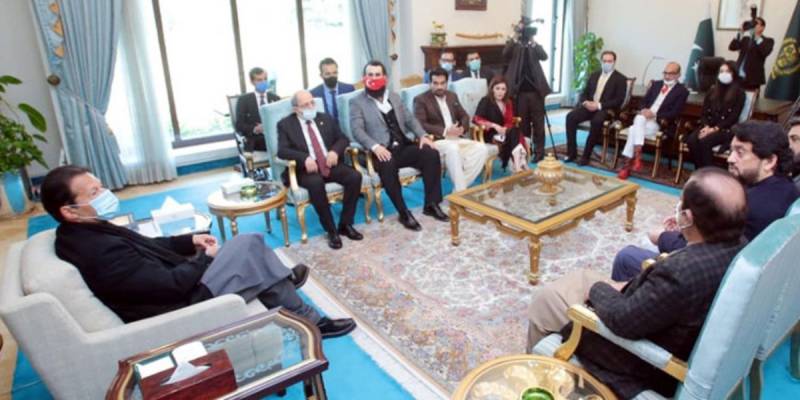 PM Imran Khan met team Drillis Ertugrul in Islamabad