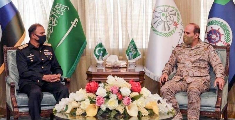 Pakistani Navy Chief held important meetings with top Saudi Military leadership in Riyadh