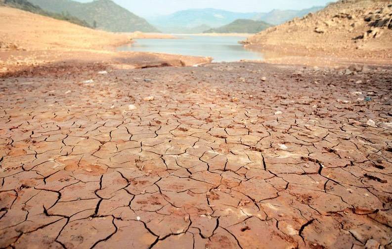 Indian interference reducing the water flow in Pakistani rivers