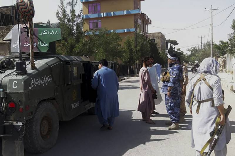 Over 1000 Afghan soldiers runaway to Tajikistan fearing Taliban assault