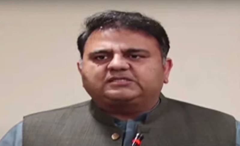 Federal Minister Fawad Chaudhry lands in hot waters