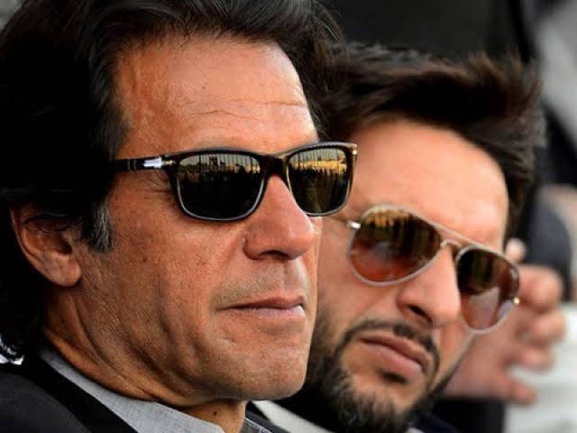 Shahid Afridi announces full support for PM Imran Khan, 74 years wrong need time to rectify