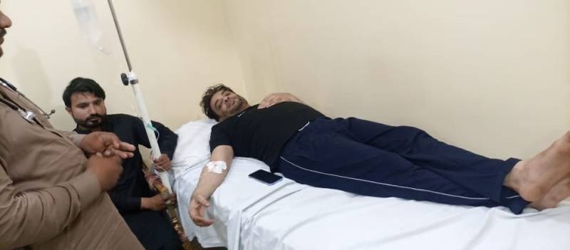 MNA Amir Liaqat rushed to hospital in emergency