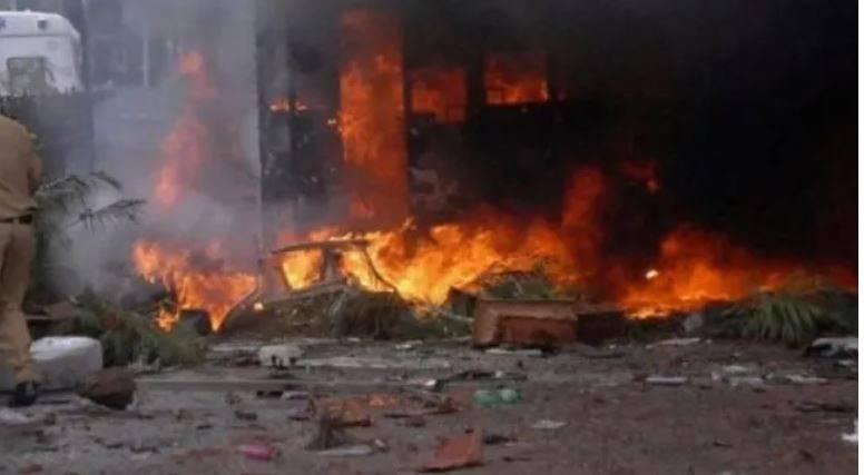 Hindutva terrorists set Muslim houses on fire after anti Muslim violence broke out in India