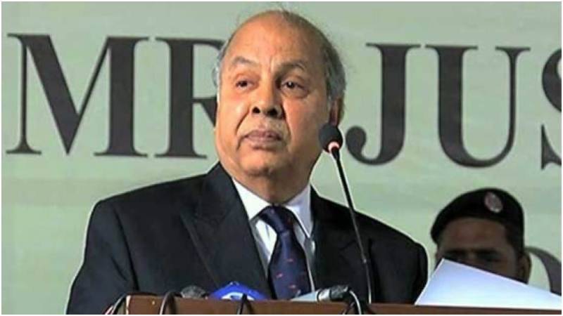 Former CJP Justice Gulzar Ahmed hints at accepting the offer of becoming interim PM of Pakistan