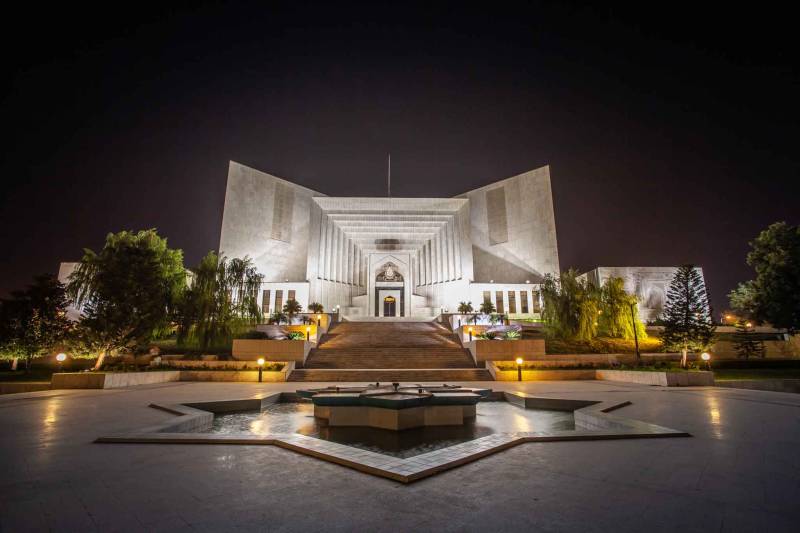 Supreme Court to decide case keeping in view the national interests: CJP