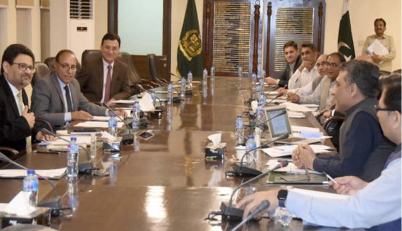 PMLN government approves Rs 68 billion payment for Oil Marketing Companies