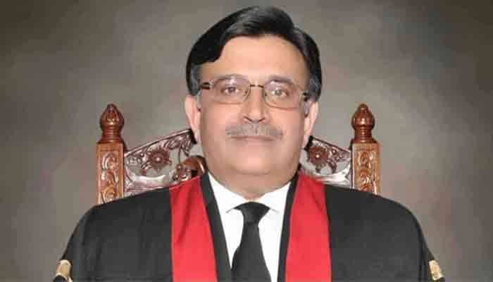 CJP Justice Umer Atta Bandial has an advice for the Pakistani politicians