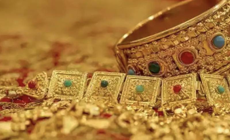 Gold prices in Pakistan take a significant dip