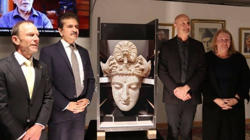 Australia returns back stolen ancient Bodhistattva statue to Pakistan