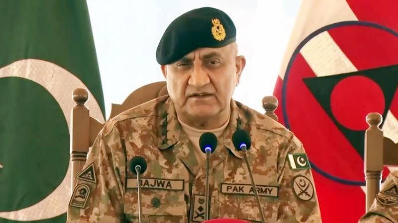 COAS General Bajwa's message to troops at Peshawar Corps Headquarters