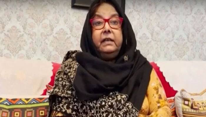 In an irony, slain journalist Arshad Sharif’s mother begs for FIR of her son on her complaint