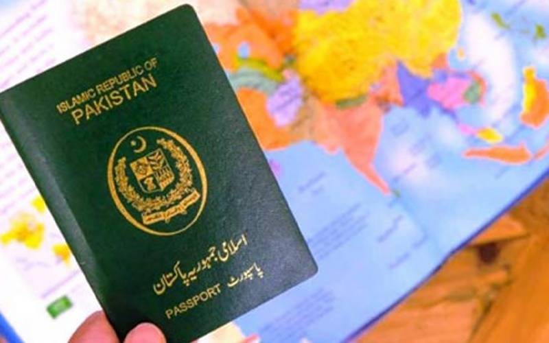 Huge number of skilled Pakistanis leave Pakistan for abroad