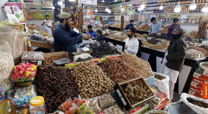 Inflation in Pakistan hits record high yet again