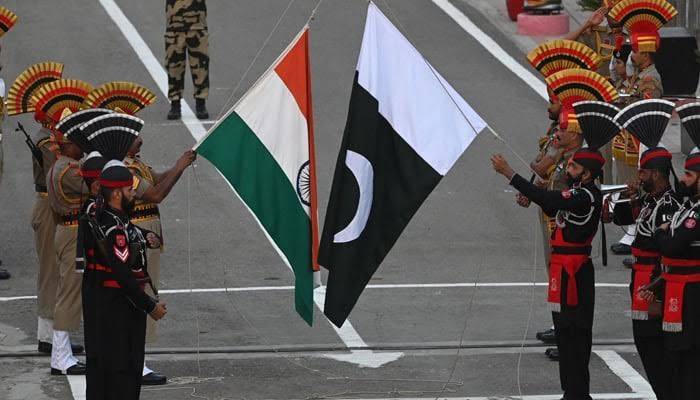Pakistan, India engage in talks to address longstanding dispute
