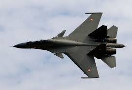 Indian Air Force Jet makes emergency landing