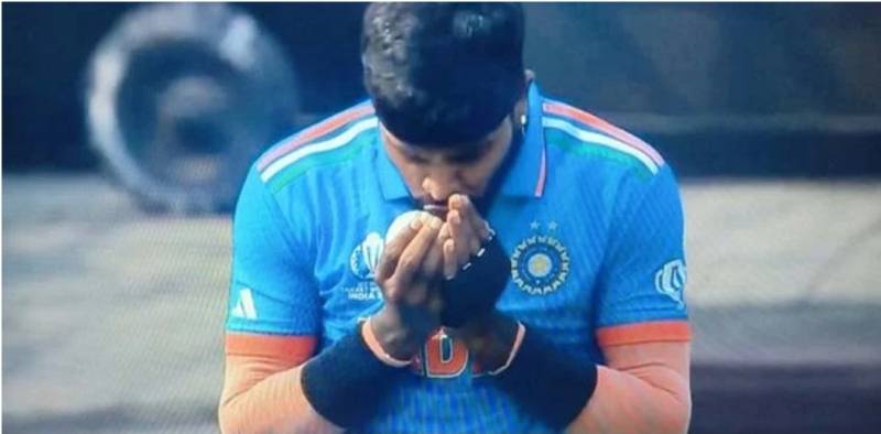 Hardik Pandya breaks silence on his mysterious prayer before delivering ball to Pakistani batter Imam ul Huq