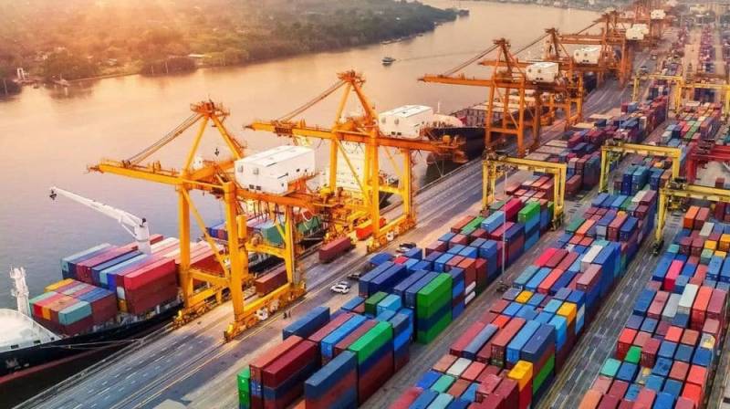 In an economic setback, Pakistani exports registered downward trend