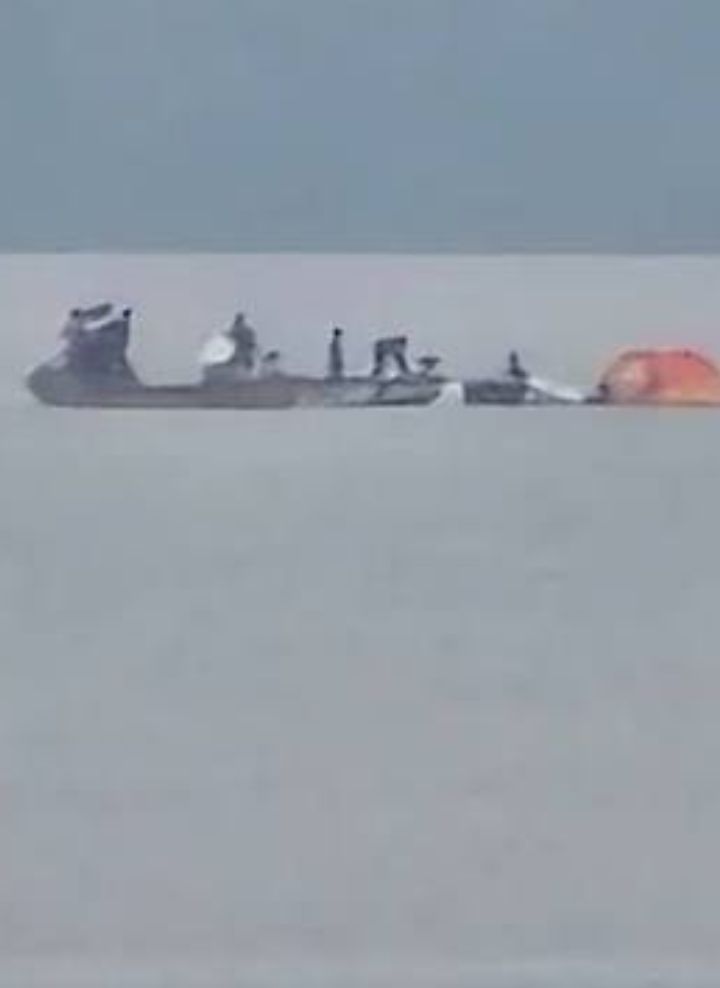 Indian Pawan Hans Helicopter Crash-Lands in Andaman Sea