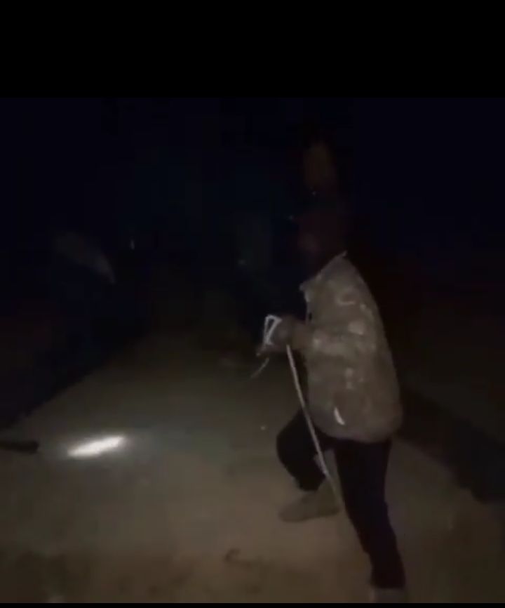 Border clashes intensify as Pakistani forces respond with heavy fire to Taliban aggression