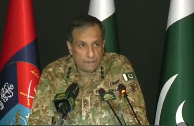 12 Pakistani soldiers martyred in retaliatory strikes against Afghanistan: DG ISPR