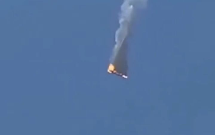 Footage Claims Israeli Fighter Jet Downed Over Iraqi Airspace by Iranian Defenses Footage Claims Israeli Fighter Jet Downed Over Iraqi Airspace by Iranian Defenses