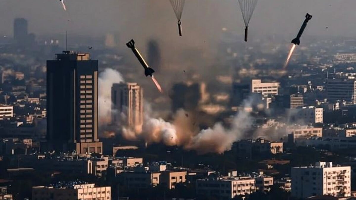 Multiple Explosions Heard in Dubai, Abu Dhabi and Bahrain from New Wave of Iran Strikes