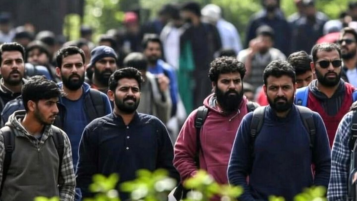 New security driven immigration crackdown to reshape future for Pakistani migrants in Britain