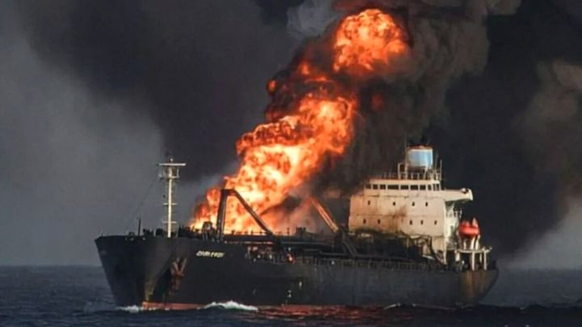 Iran’s IRGC Strikes US Army Linked Oil Tanker in Persian Gulf
