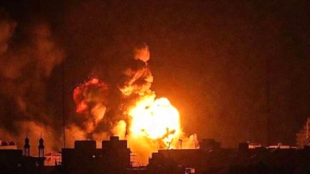 Pakistan’s Airstrikes Target Taliban Military Headquarters in Kabul