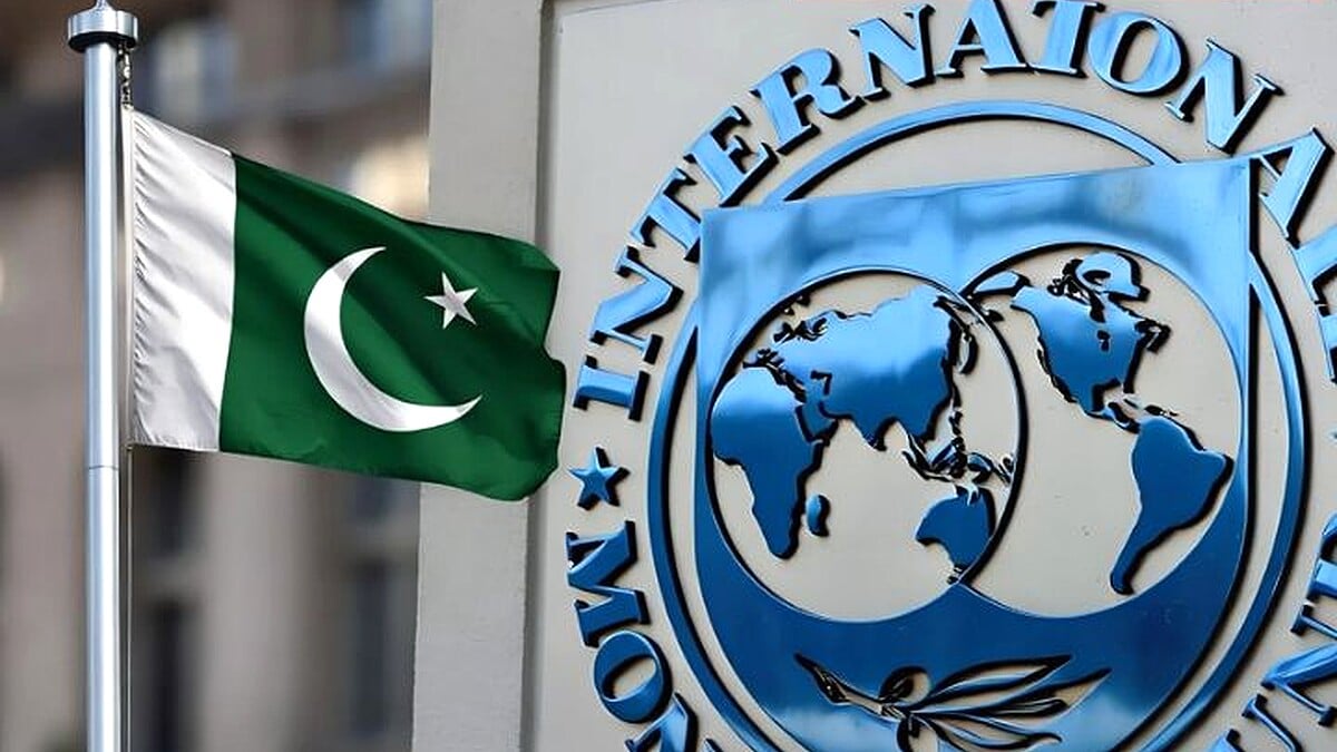 IMF rejects Pakistan’s plea on captive power gas levy freeze