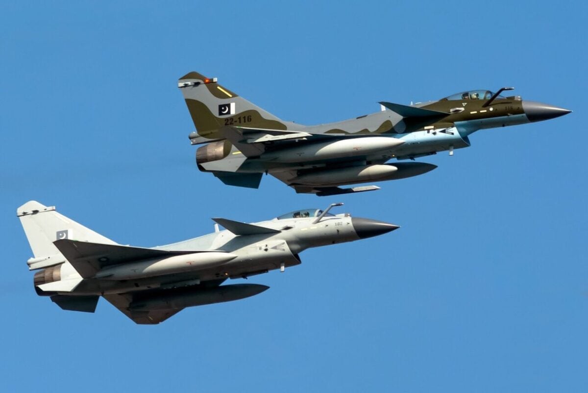 Fact Check: Did PAF Escort Iranian Delegation inside Iran Airspace For Islamabad Talks? 