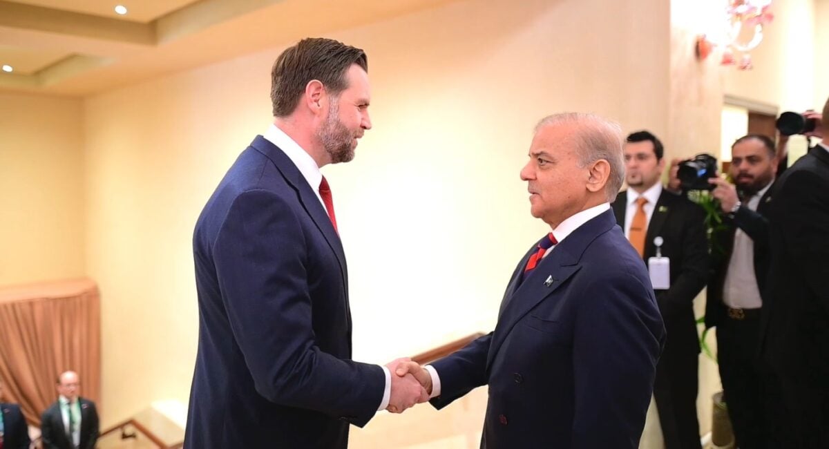 Shehbaz Sharif Holds Important Meeting With JD Vance as Pakistan hosts US-Iran peace talks