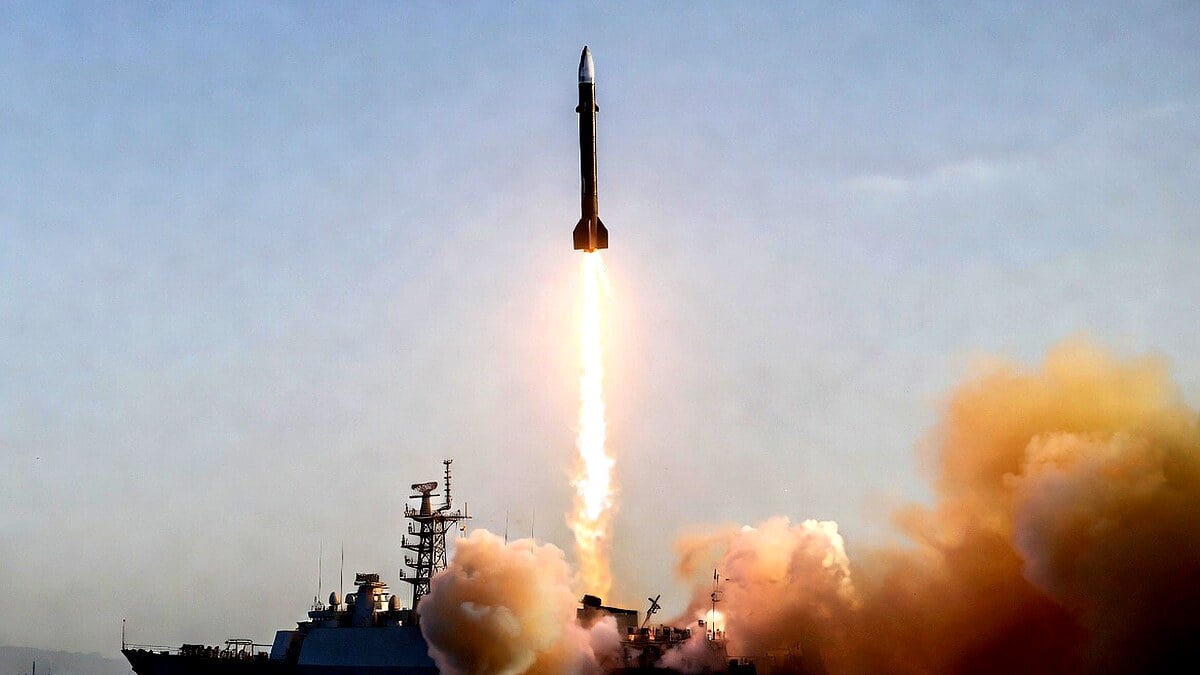 How Pakistan Navy Hypersonic SMASH Missile Test Shifts Naval Balance Against Indian Navy? How Pakistan Navy Hypersonic SMASH Missile Test Shifts Naval Balance Against Indian Navy?