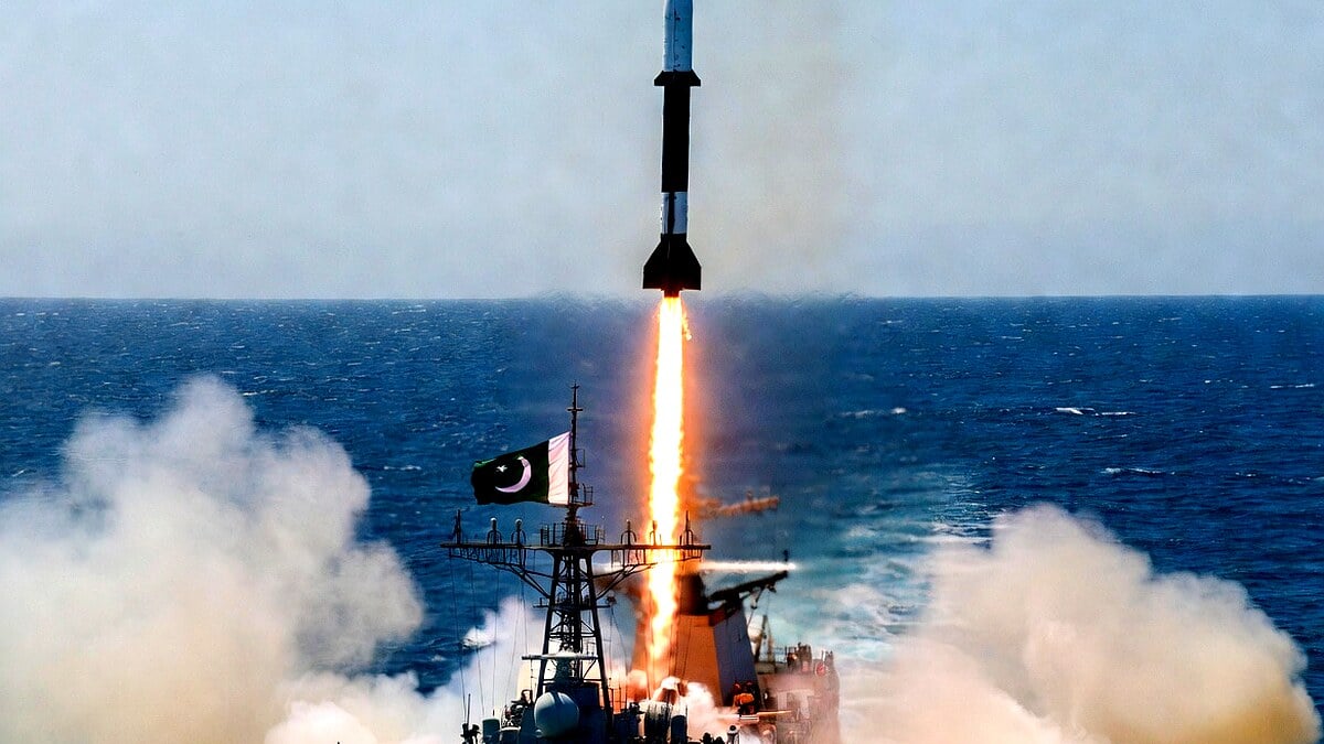 Pakistan Likely To Test Launch Yet Another Advance Missile in the Arabian Sea