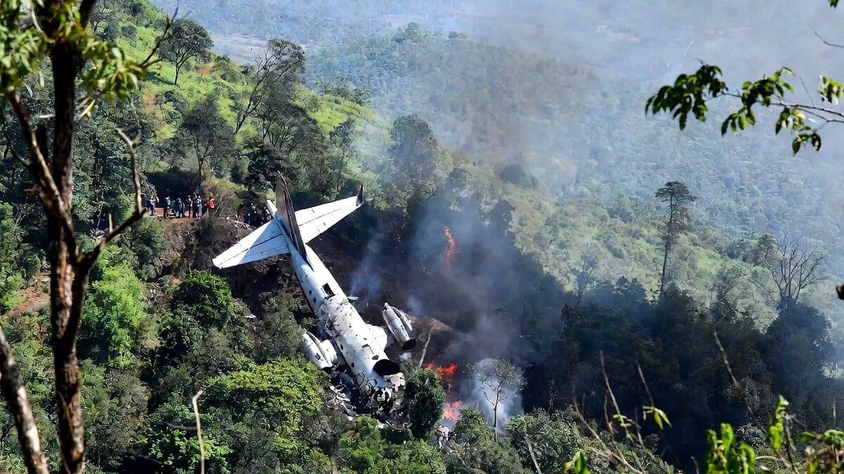 Another Plane Crash: Another Blow to India's Aviation Industry 