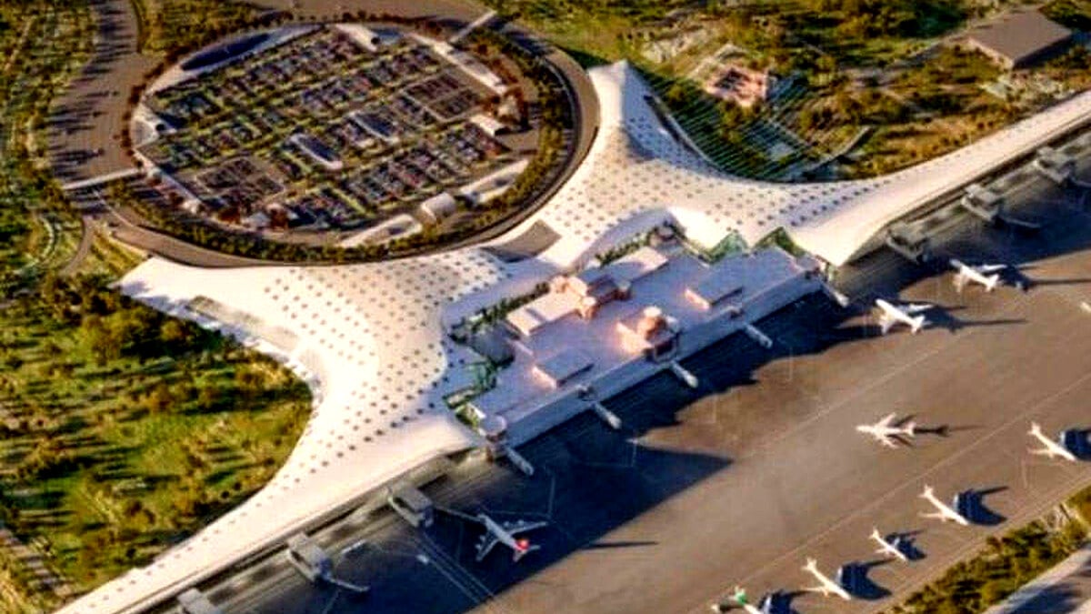 Chinese National Breaches Islamabad Airport Security with Fake Ticket