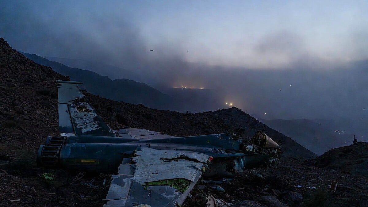 Iran Captures American Shot Down F-15 Pilot Amid Escalating Middle East Conflict Iran Captures American Shot Down F-15 Pilot Amid Escalating Middle East Conflict