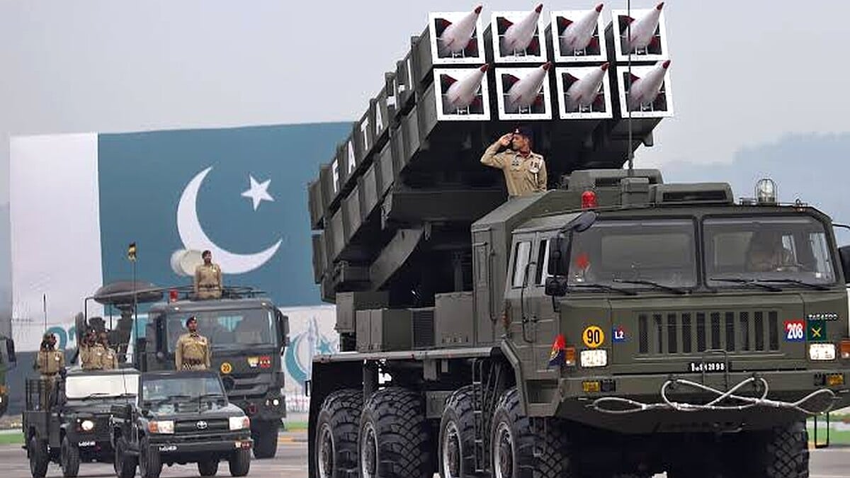 How Pakistan’s Advanced Fatah Rockets Establishes Clear Dominance Over India’s Rocket System?
