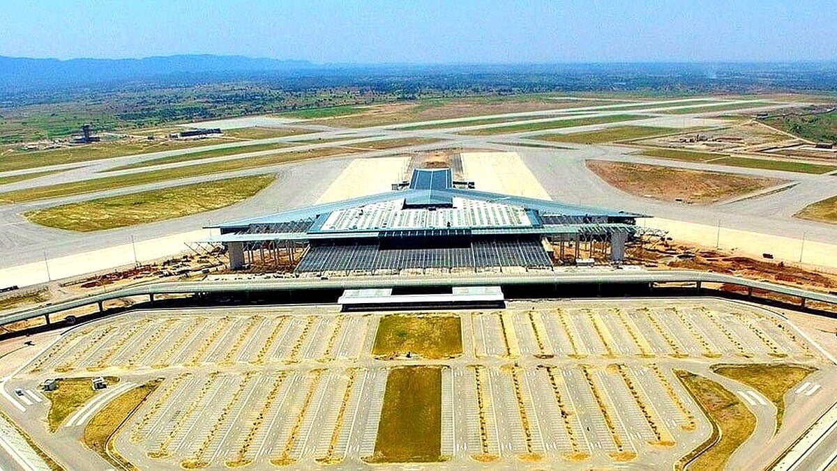 Pakistan Activates Another Airport Cum Airbase on the Western Border