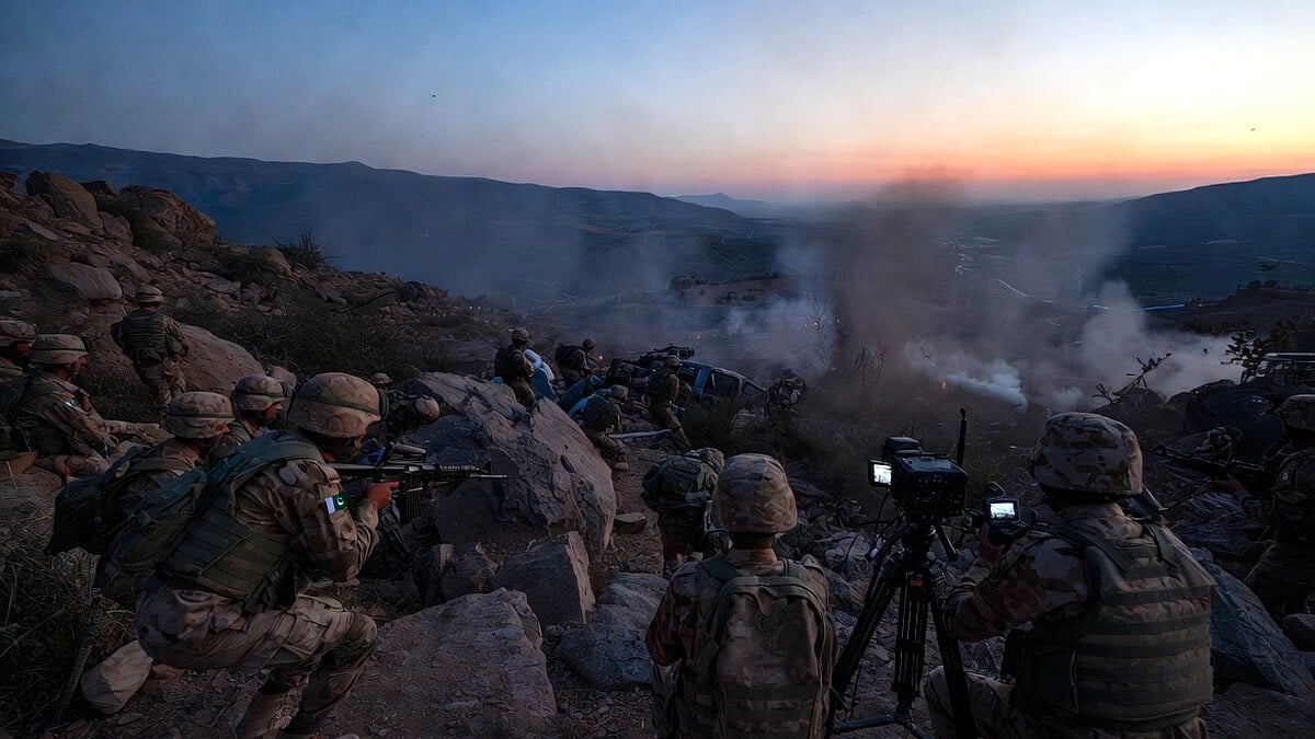 Pakistan Forces Deliver Decisive Blow to Border Aggression